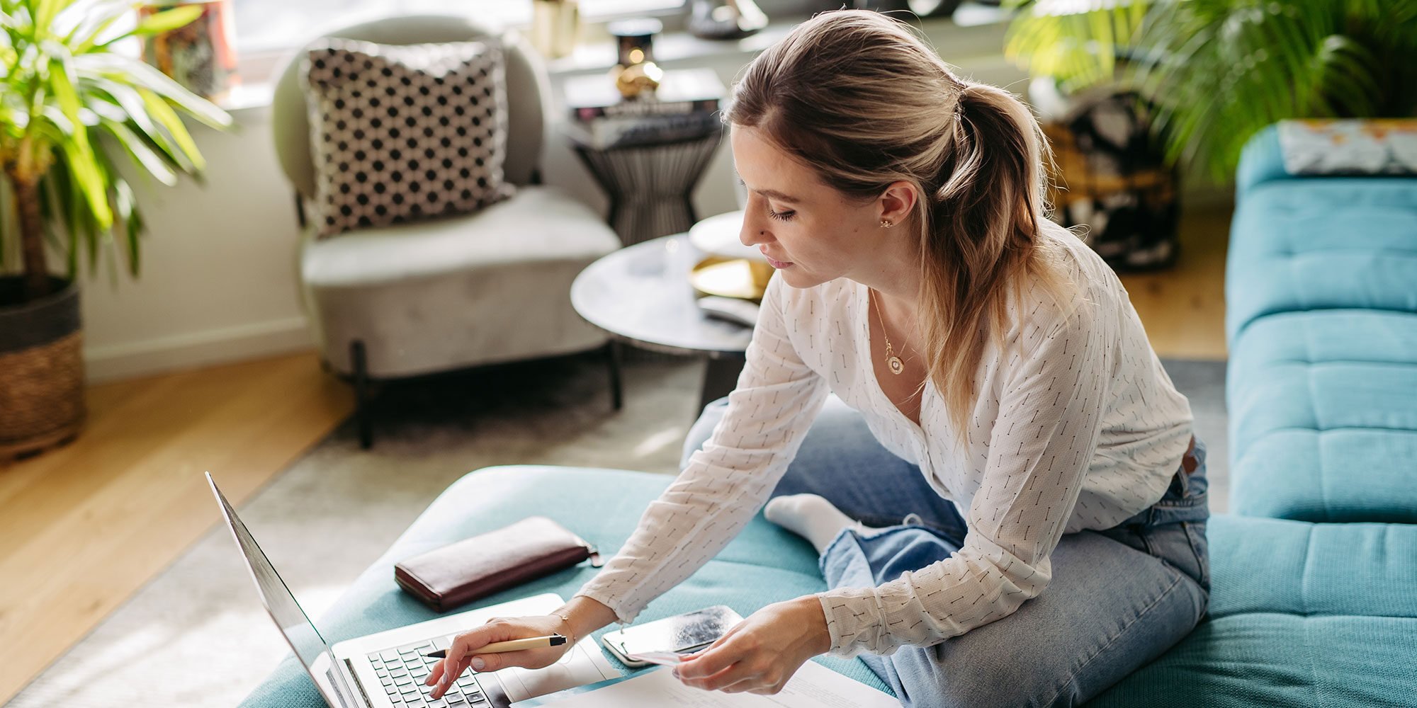 7 Tech Advancements that Can Help You Save Money