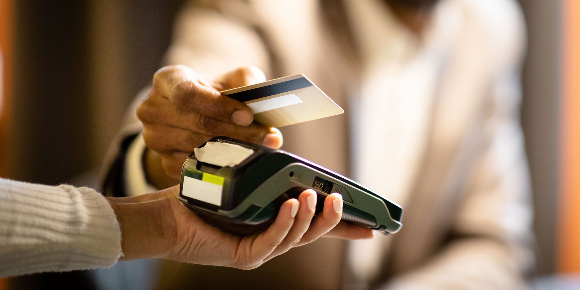 Should You Tap to Pay? A Closer Look at NFC and Contactless Payments